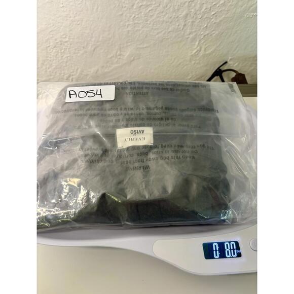 Everly Tie Top Long Sleeve Balletcore V-Neck Sz L Grey Luxury Flowing Boho Cozy - Picture 9 of 9